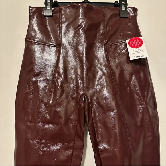 NWT Spanx Faux Patent Leather Leggings ruby size M petite - Picture 4 of 11